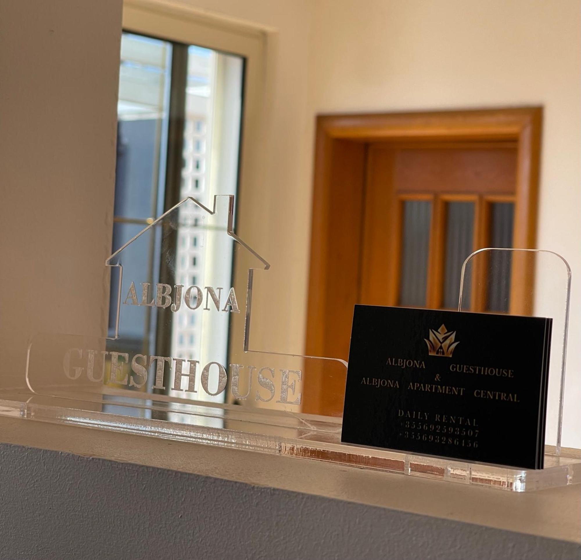 Albjona Guesthouse Tiranë Ngoại thất bức ảnh