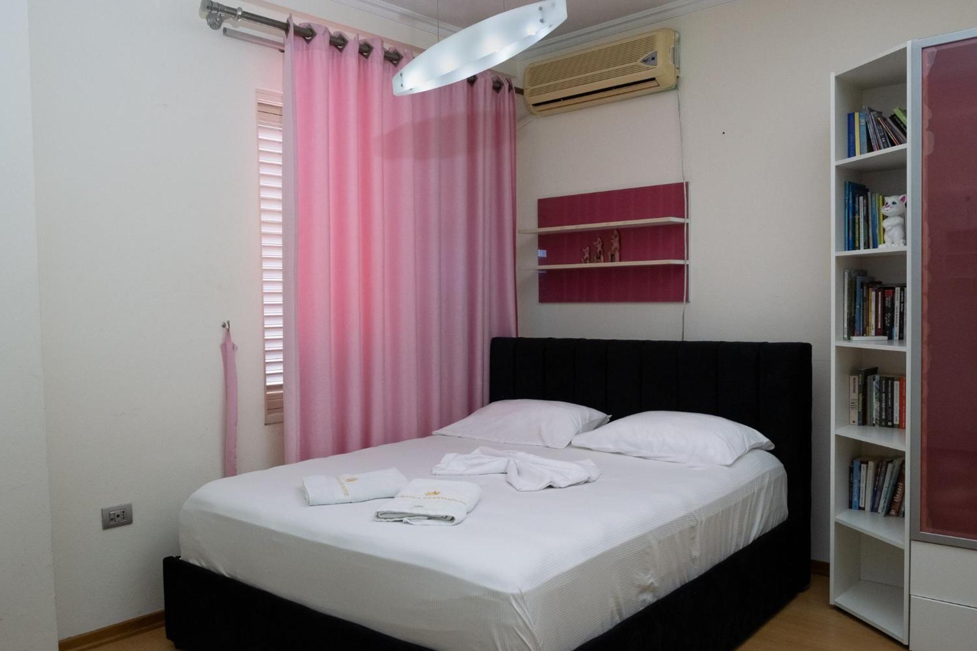 Albjona Guesthouse Tiranë Ngoại thất bức ảnh